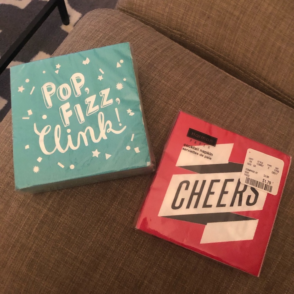 2 sets of cocktail napkins